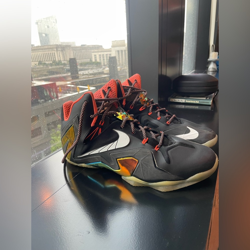 Nike LeBron 11 Elite Black Gold